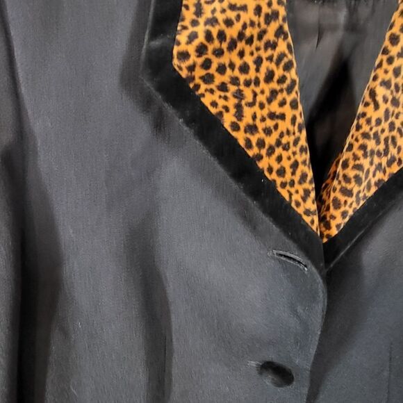 Vintage Valerie Steven's Pure Wool Black Jacket - Picture 4 of 7